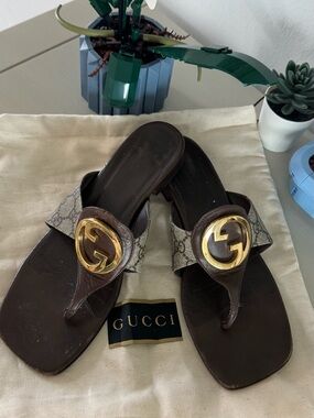 Gucci Brown Leather & GG Canvas Thong Sandals with Gold Logo